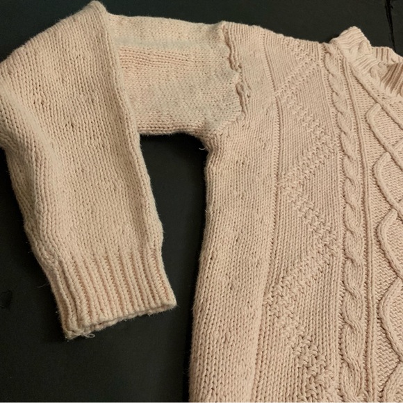 v i n t a g e :: Chunky Pastel Fisherman Aran Cable Knit Sweater - Picture 11 of 14